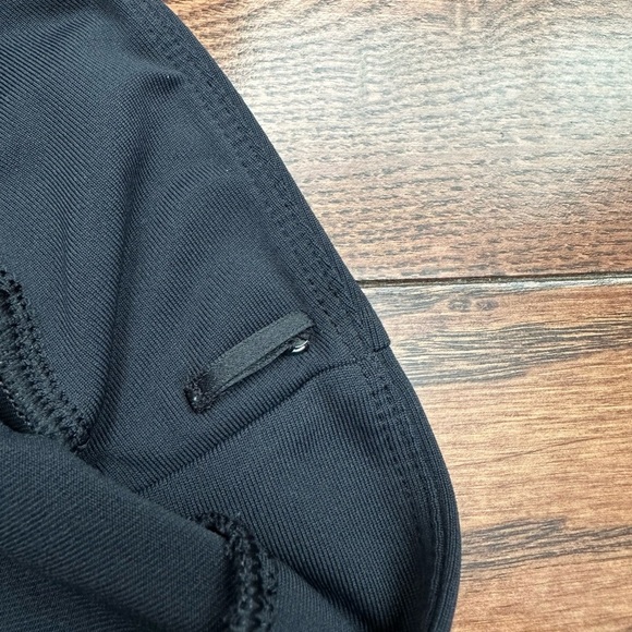 Babaton Aritzia Contour Square-neck Bodysuit - Picture 11 of 11